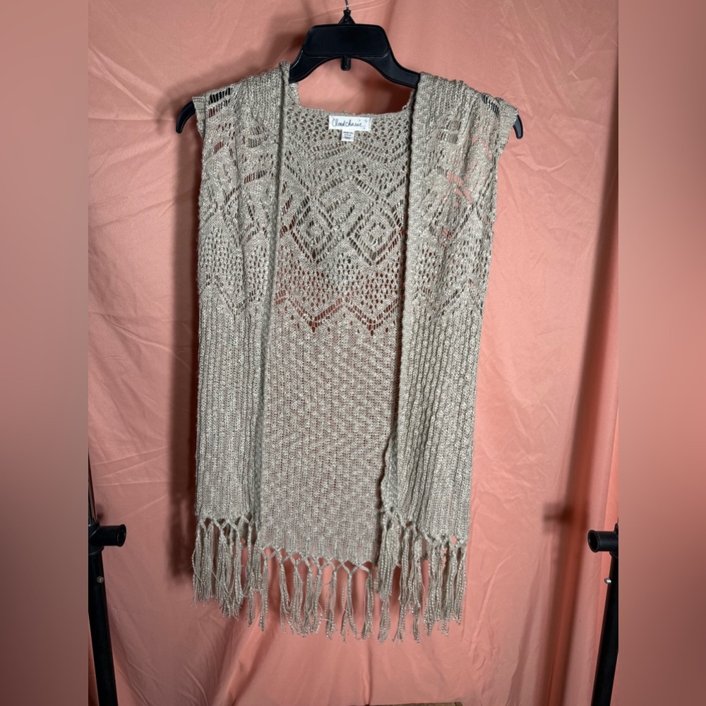 Cloudchaser size M girls